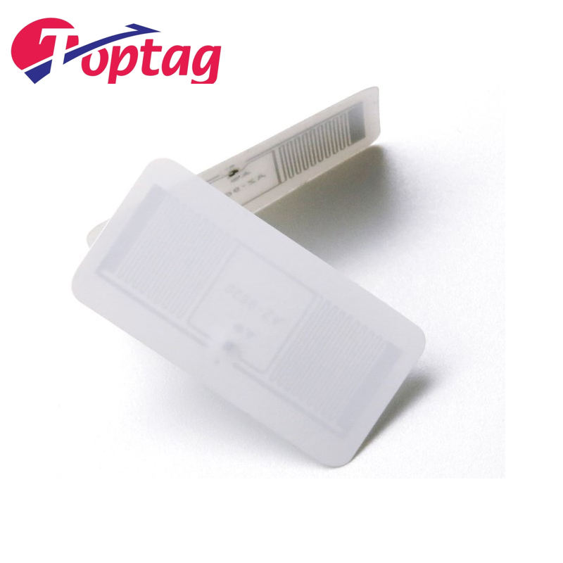 Wholesale Programmable Customized 860-960 MHZ Waterproof RFID Sticker Label Hang Tag With Low Price