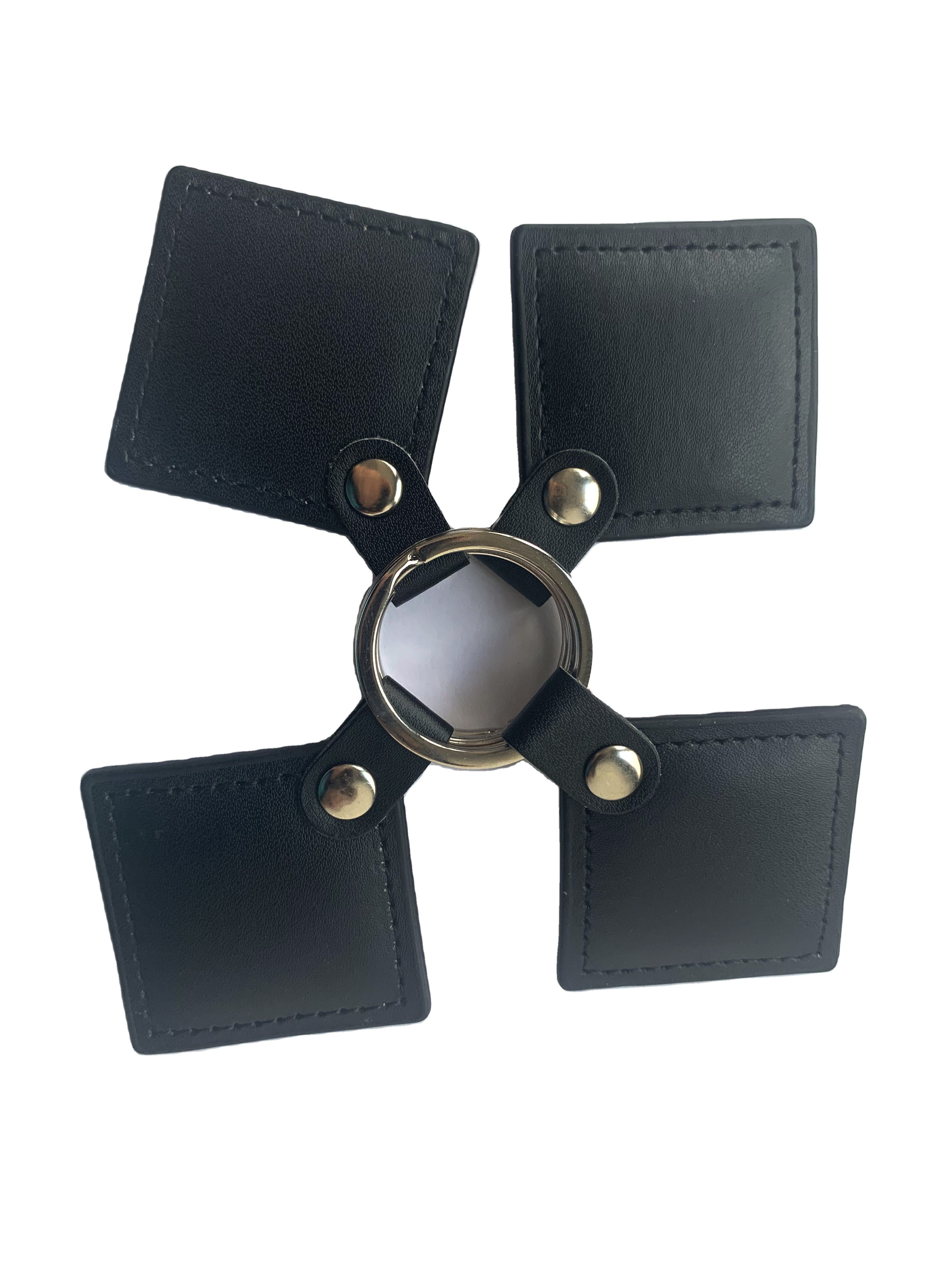 13.56Mhz Leather RFID Keyfob , Leather NFC Keychain Staff Card for Access Control