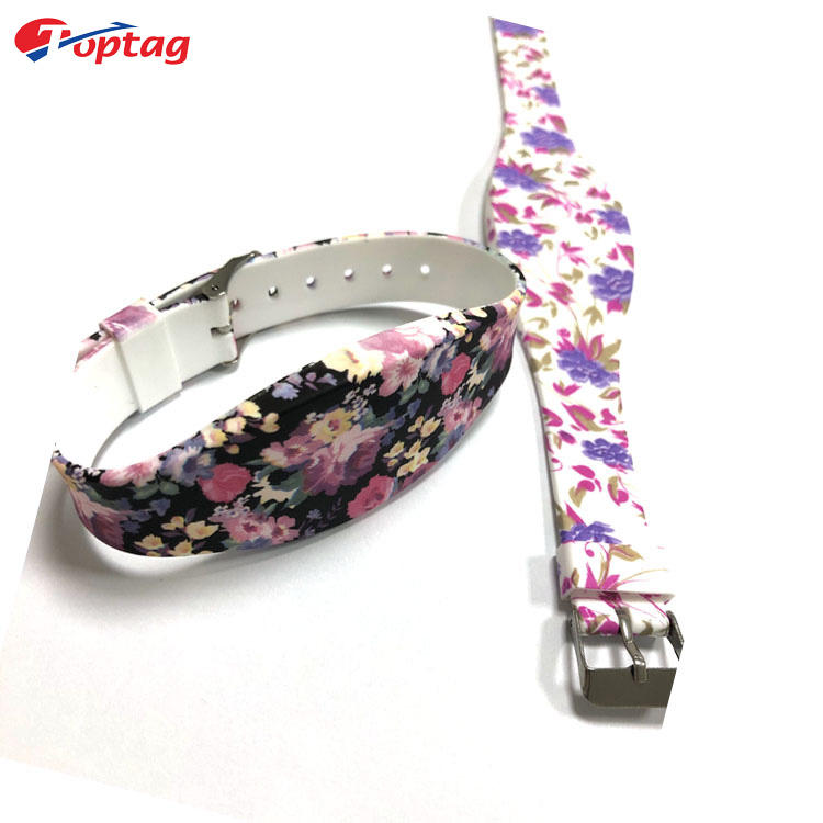 Toptag adjustable factory cheap price 13.56mhz NFC silicone wristband
